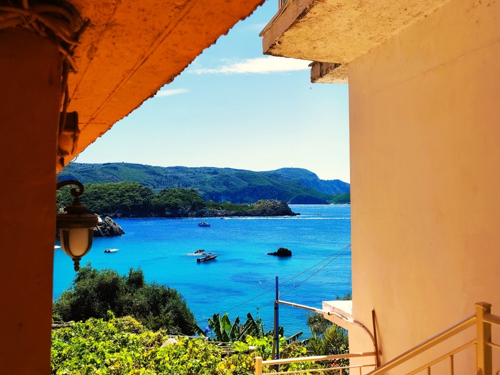 Foto: Palaiokastritsa - Παλαιοκαστρίτσα (Ionian Islands), Grecia