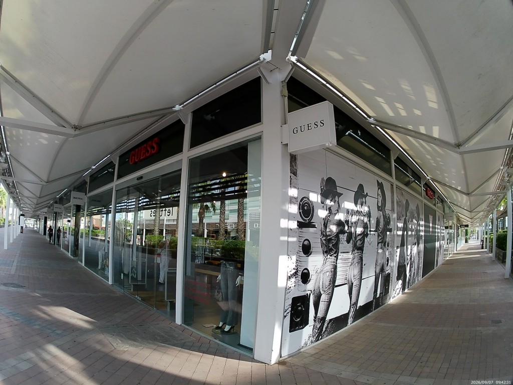 Foto: Guess - Jerez de la Frontera (Cádiz), España