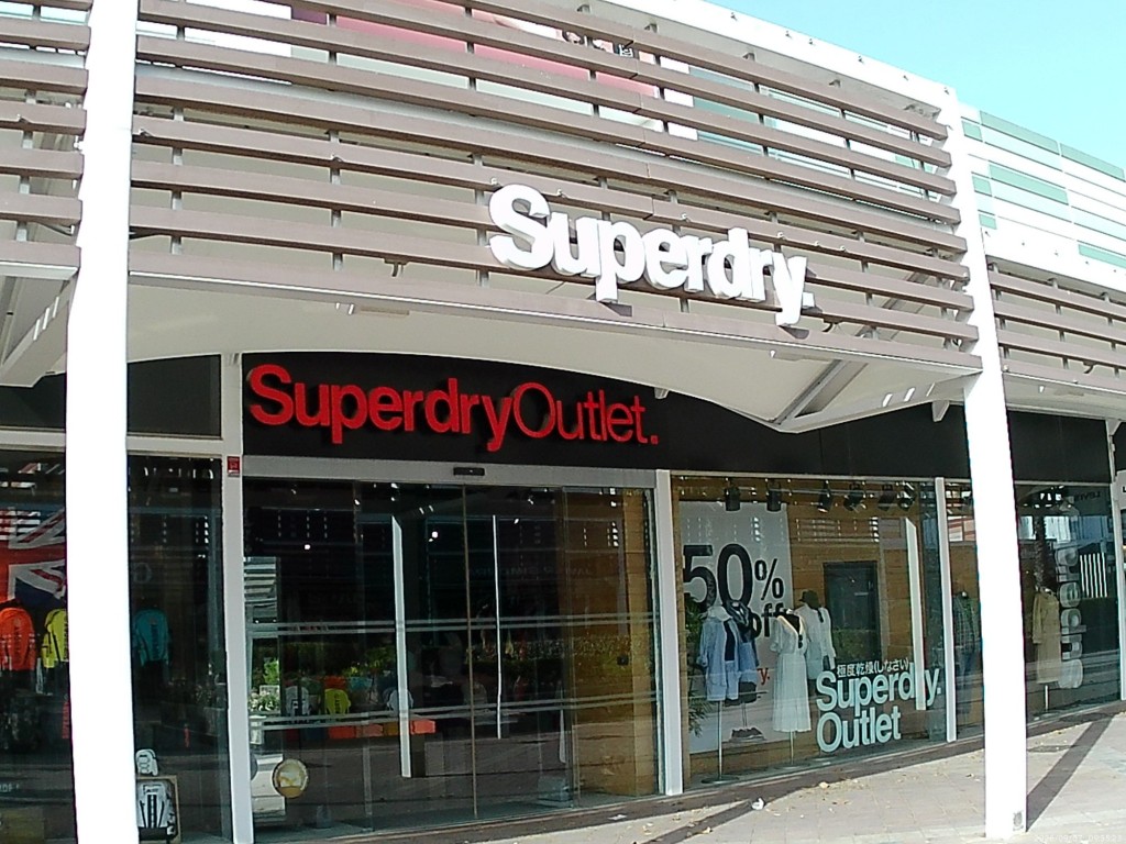 Foto: Superdry - Jerez de la Frontera (Cádiz), España