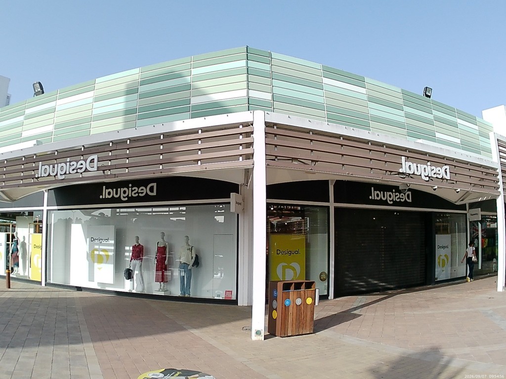 Foto: Desigual - Jerez de la Frontera (Cádiz), España