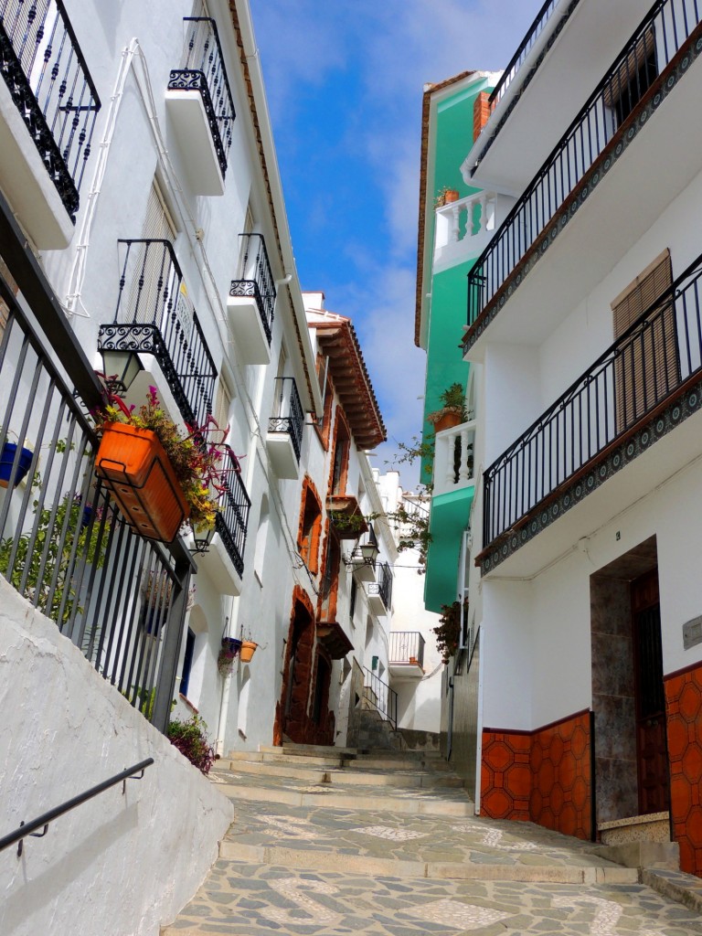 Foto: Calle Alta - Canillas de Albaida (Málaga), España