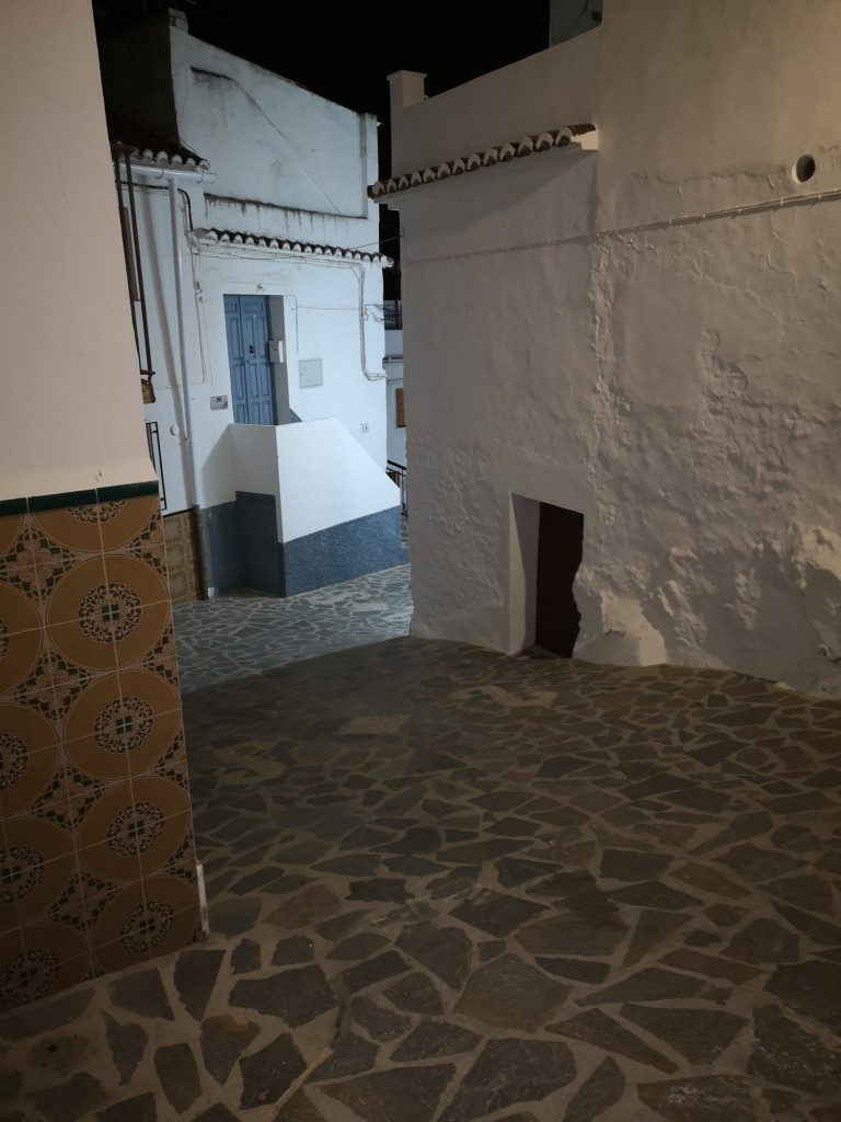 Foto: Calle Alta - Canillas de Albaida (Málaga), España