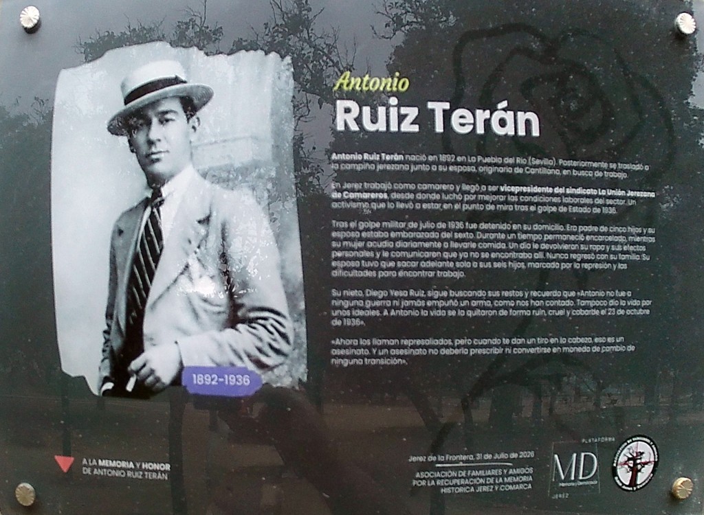 Foto: A la memória y honor de Antonio Ruiz Terán - Jerez de la Frontera (Cádiz), España
