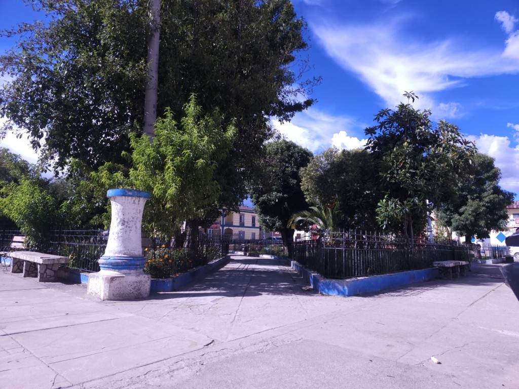 Foto: PLAZA DE MUQUIYAUYO - Muquiyauyo (Junín), Perú
