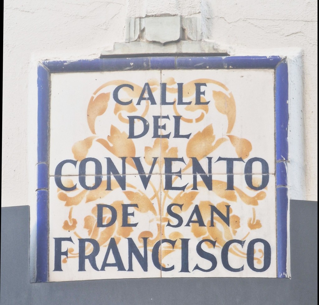 Foto: Rotulo de calle en cerámica - Valencia (València), España