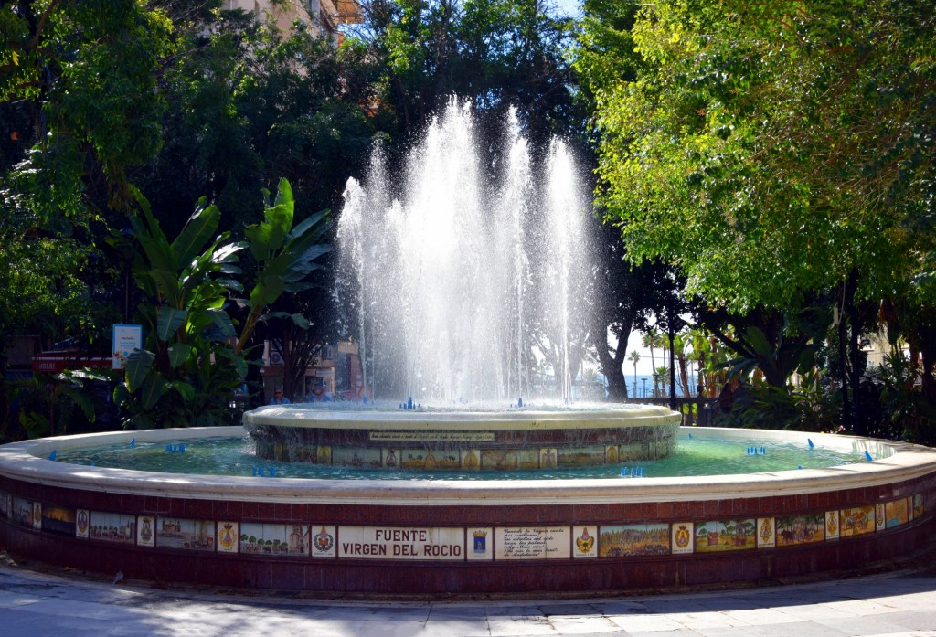 Foto: Fuente Virgen del Rocio - Marbella (Málaga), España
