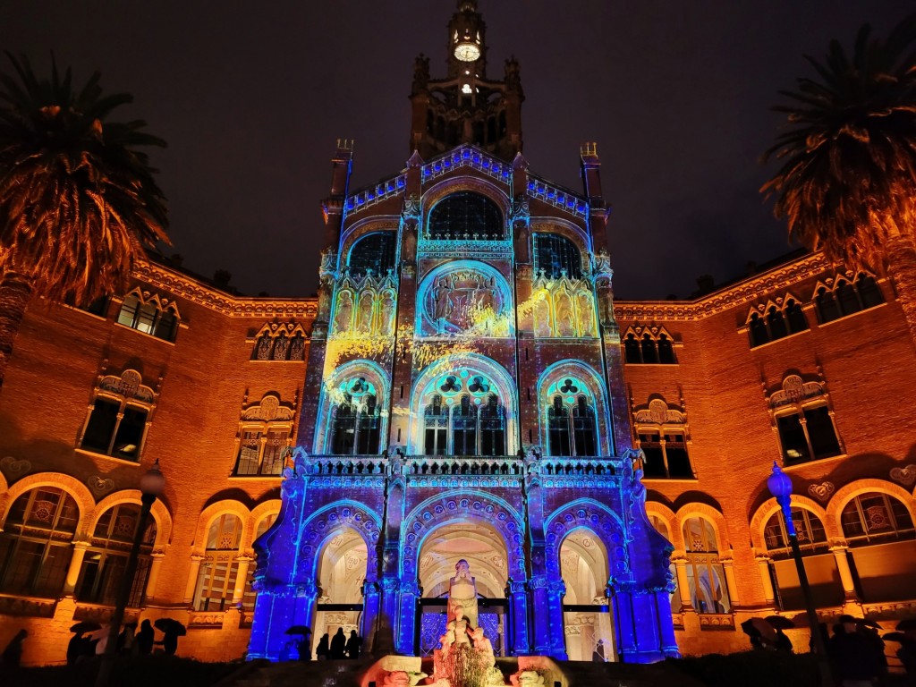 Foto: Luces en el hospital de Sant Pau - Barcelona (Cataluña), España