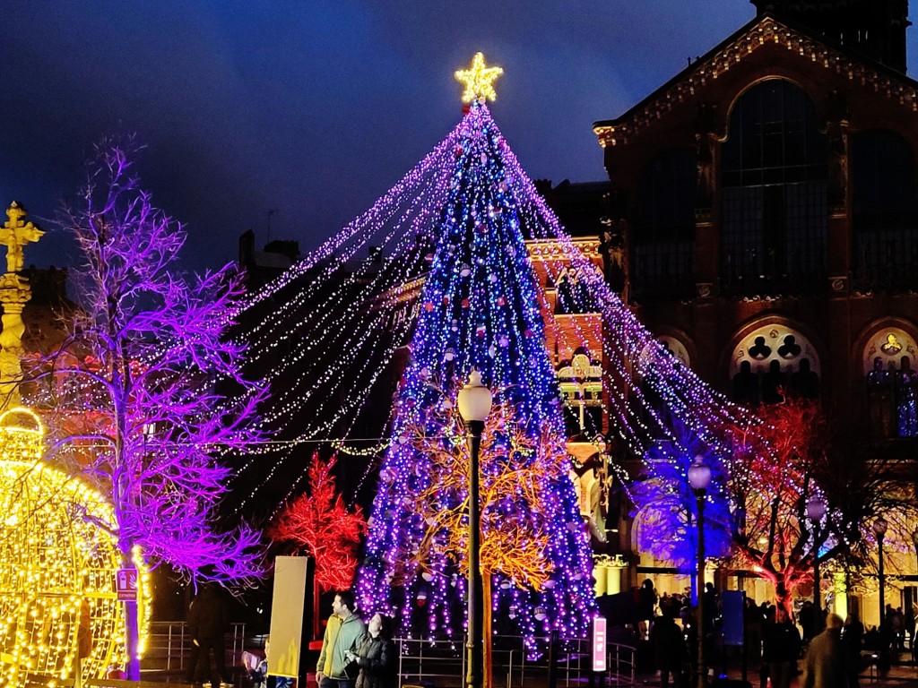 Foto: Luces en el hospital de Sant Pau - Barcelona (Cataluña), España
