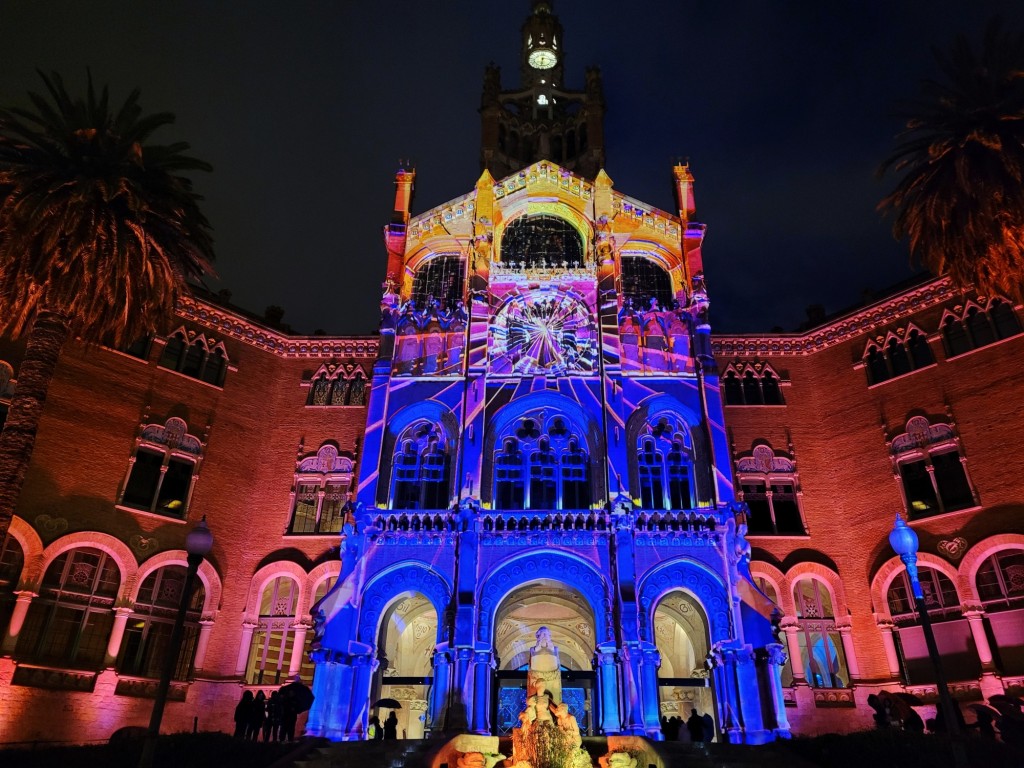 Foto: Luces en el hospital de Sant Pau - Barcelona (Cataluña), España