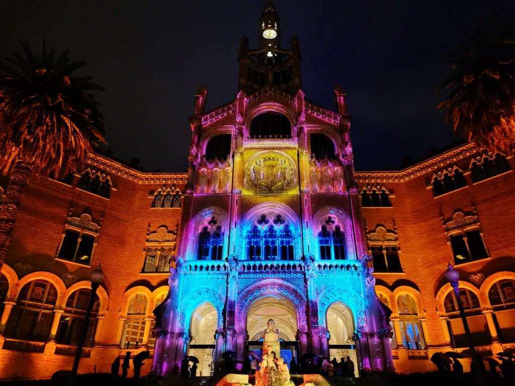 Foto: Luces en el hospital de Sant Pau - Barcelona (Cataluña), España