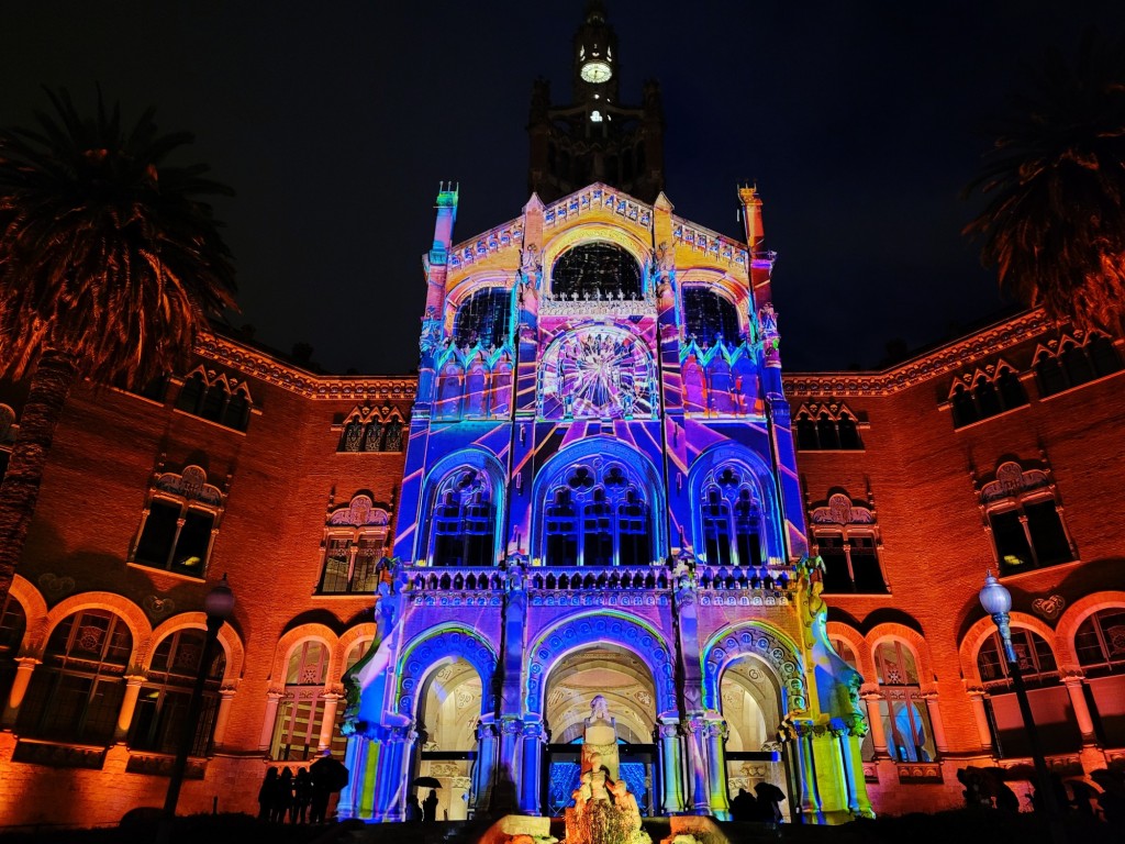 Foto: Luces en el hospital de Sant Pau - Barcelona (Cataluña), España