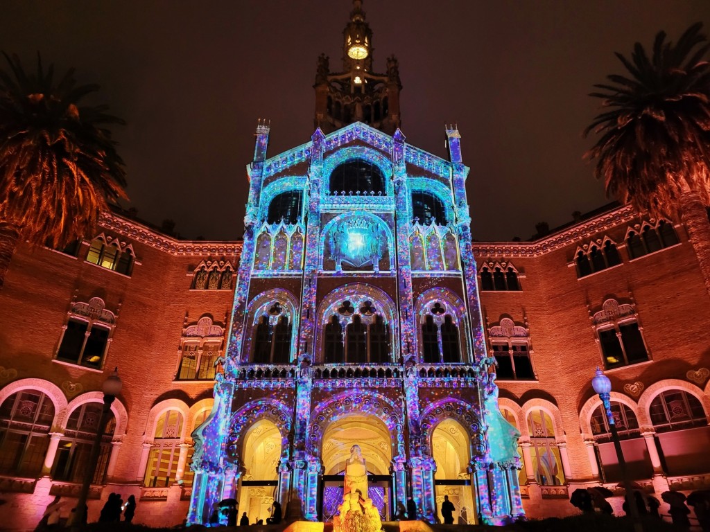 Foto: Luces en el hospital de Sant Pau - Barcelona (Cataluña), España