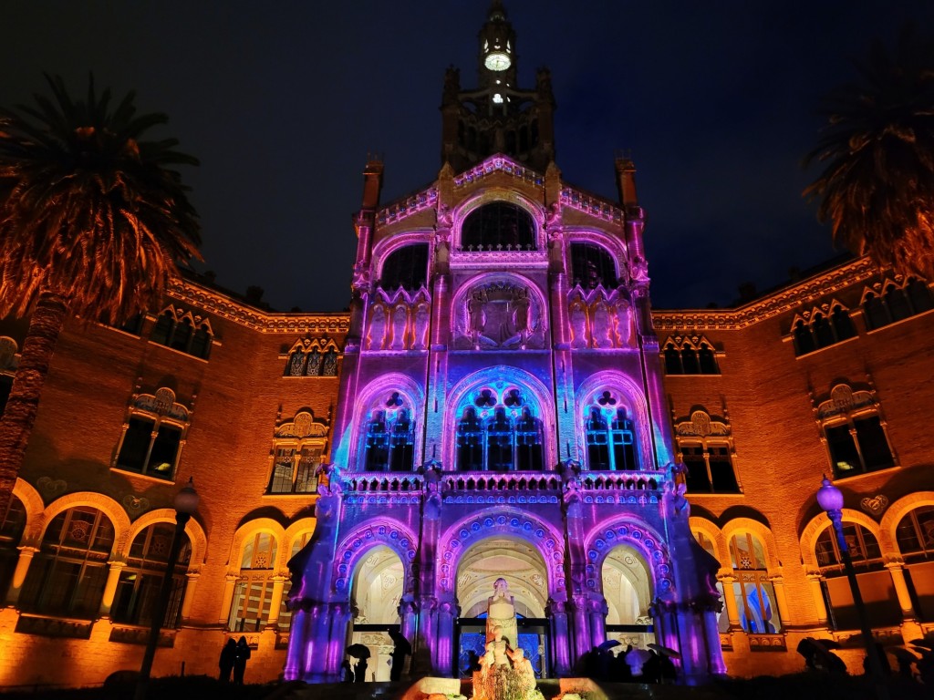 Foto: Luces en el hospital de Sant Pau - Barcelona (Cataluña), España