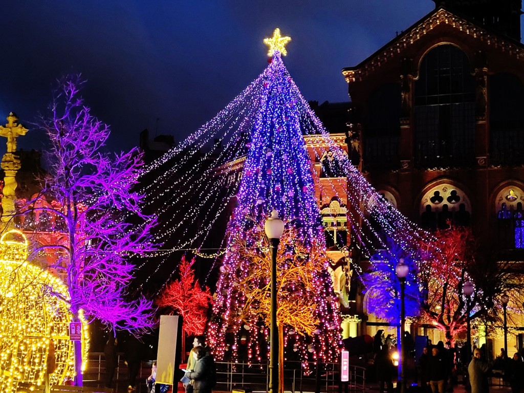 Foto: Luces en el hospital de Sant Pau - Barcelona (Cataluña), España