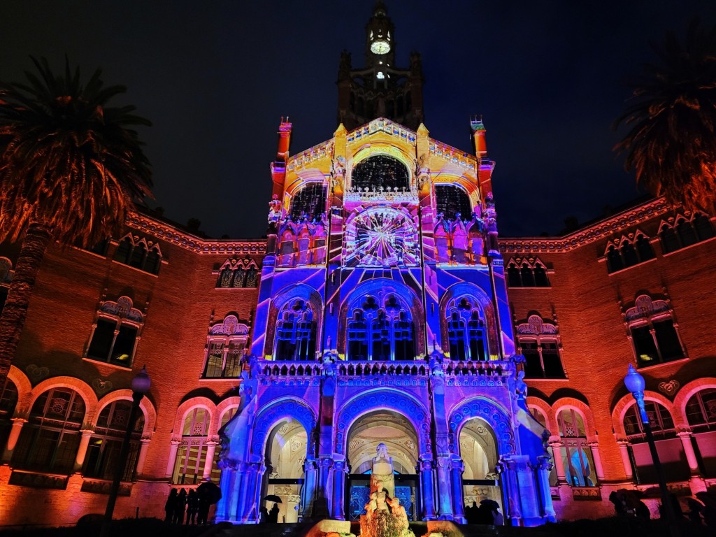 Foto: Luces en el hospital de Sant Pau - Barcelona (Cataluña), España