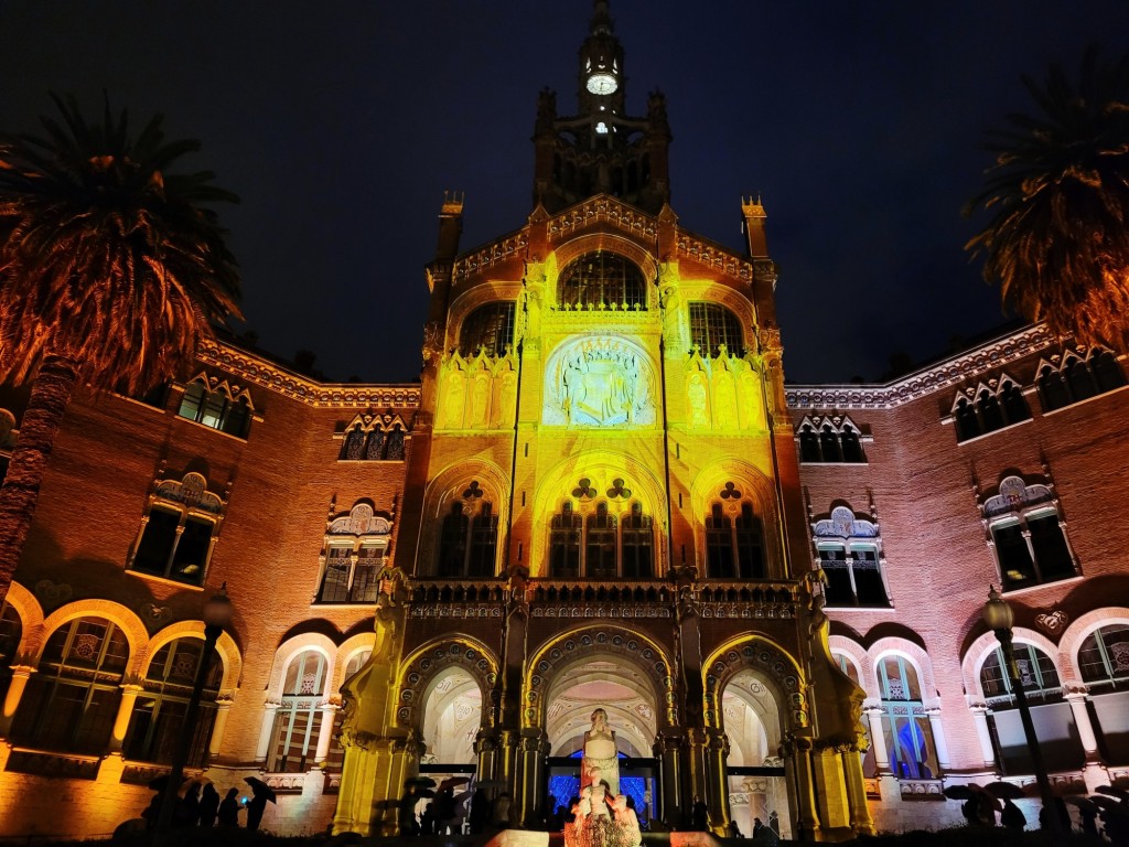Foto: Luces en el hospital de Sant Pau - Barcelona (Cataluña), España
