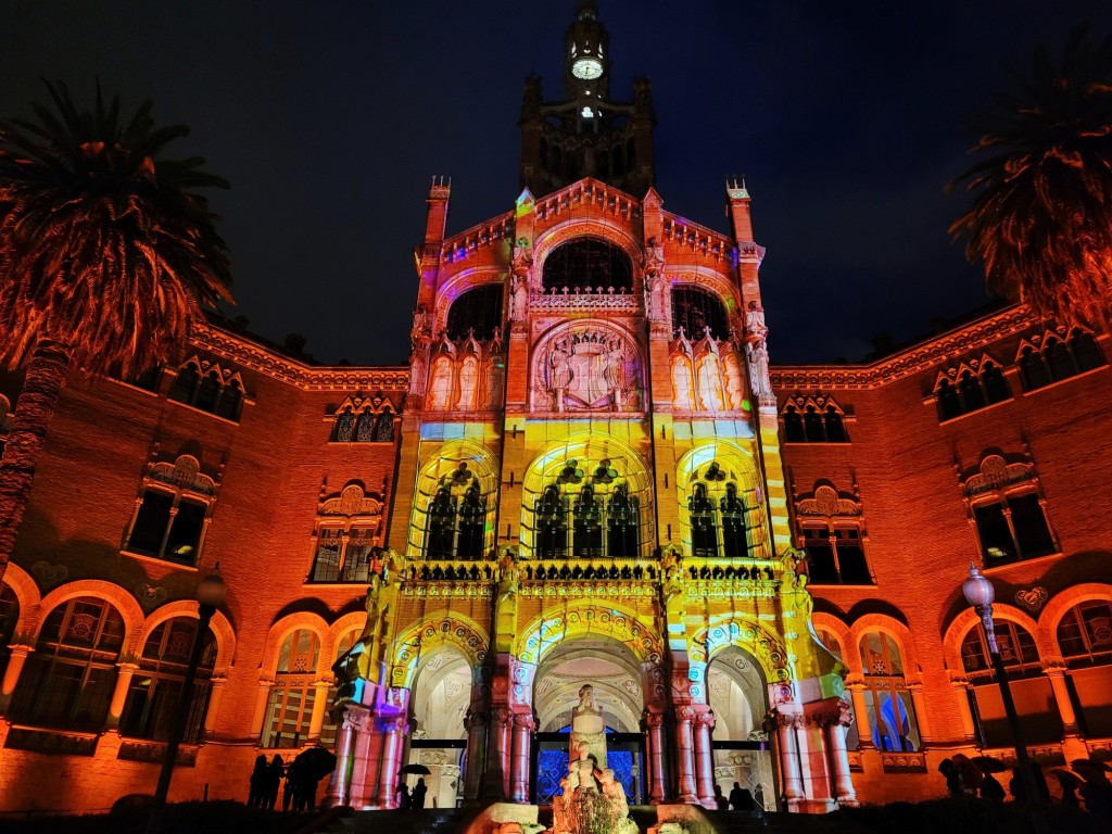 Foto: Luces en el hospital de Sant Pau - Barcelona (Cataluña), España