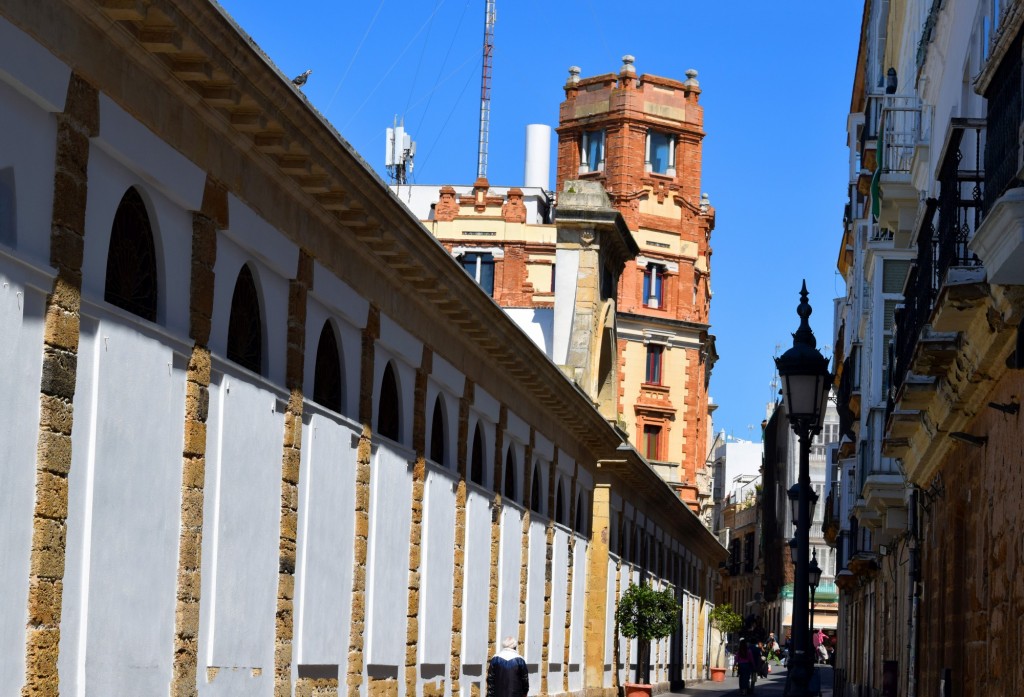 Foto: Al fondo el Edificio de Correos - Cádiz (Andalucía), España