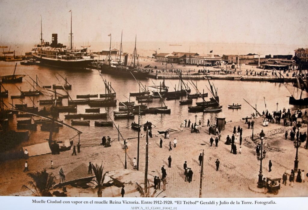 Foto: Muelle Reina Victoria. Año 1.912 - Cádiz (Andalucía), España