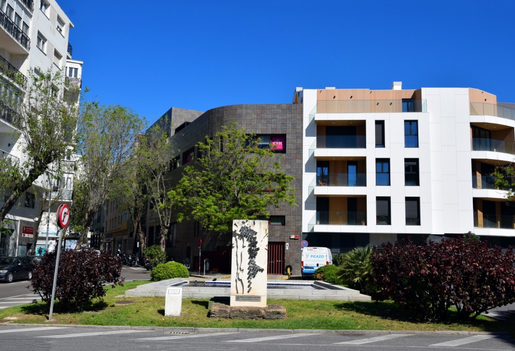 Foto: Glorieta Victimas de la Explosión de Cádiz - Cádiz (Andalucía), España