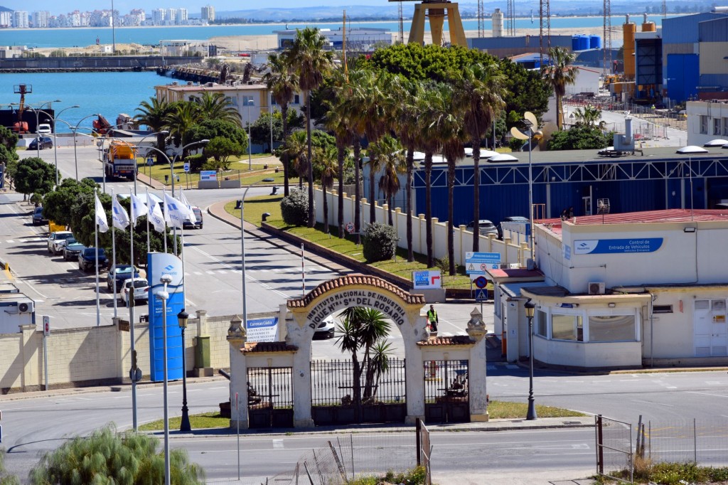 Foto: Entrada al Dique Ntra. Sra. del Rosario - Cádiz (Andalucía), España
