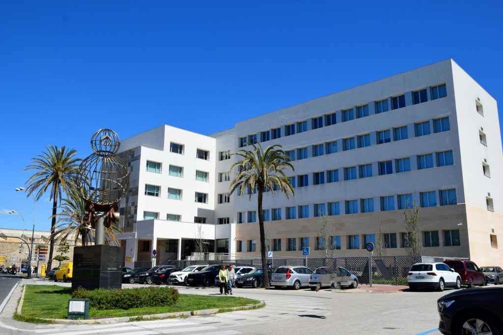 Foto: Edificio de Hacienda - Cádiz (Andalucía), España