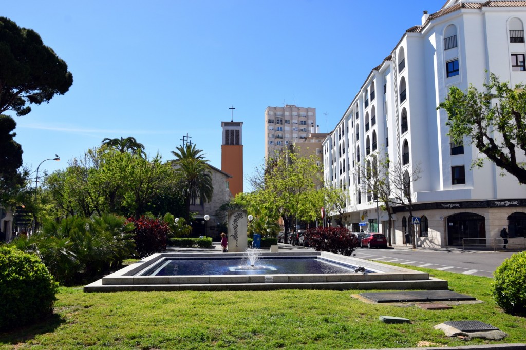 Foto: Glorieta Victimas de la Explosión de Cádiz - Cádiz (Andalucía), España