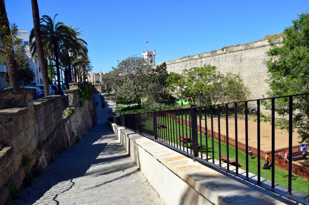 Foto: Bajada al Parque Pelícano - Cádiz (Andalucía), España
