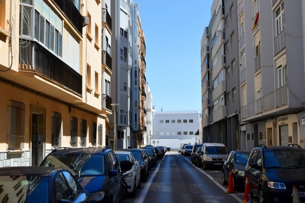Foto: Calle Arqueóloga María Josefa Cisneros - Cádiz (Andalucía), España