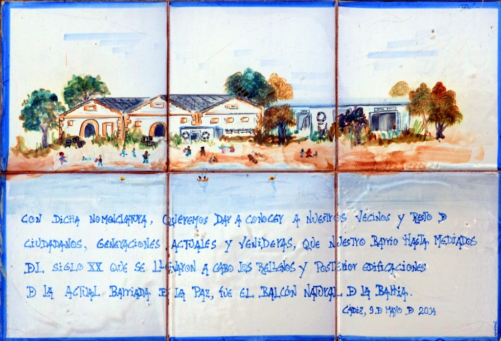 Foto: Cerámica en Plaza Frente de Bahía - Cádiz (Andalucía), España