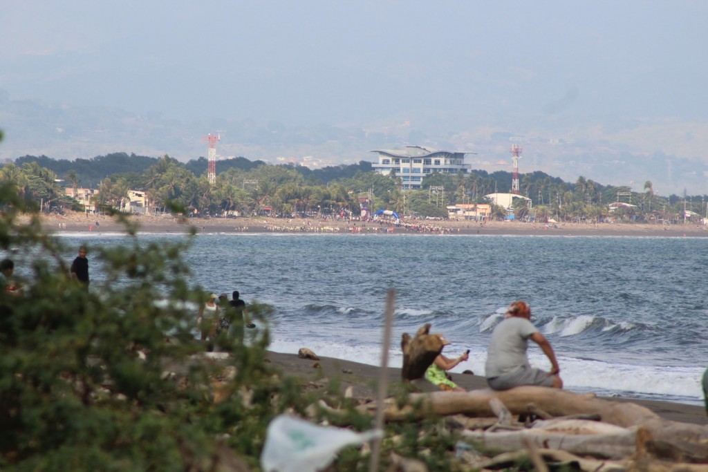 Foto de Playa central (Puntarenas), Costa Rica