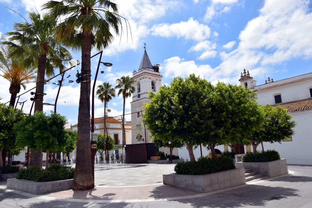 Foto: Plaza del Ayuntamiento - Trebujena (Cádiz), España