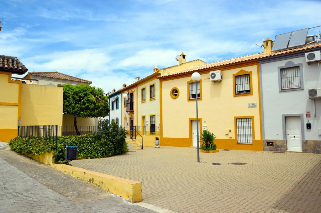 Foto: Plaza de los Rosales - Castilleja del Campo (Sevilla), España