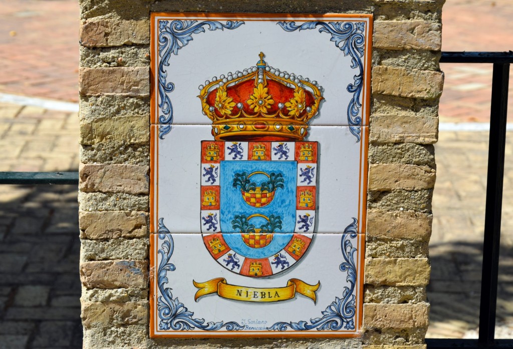 Foto: Escudo de Niebla - Chucena (Huelva), España