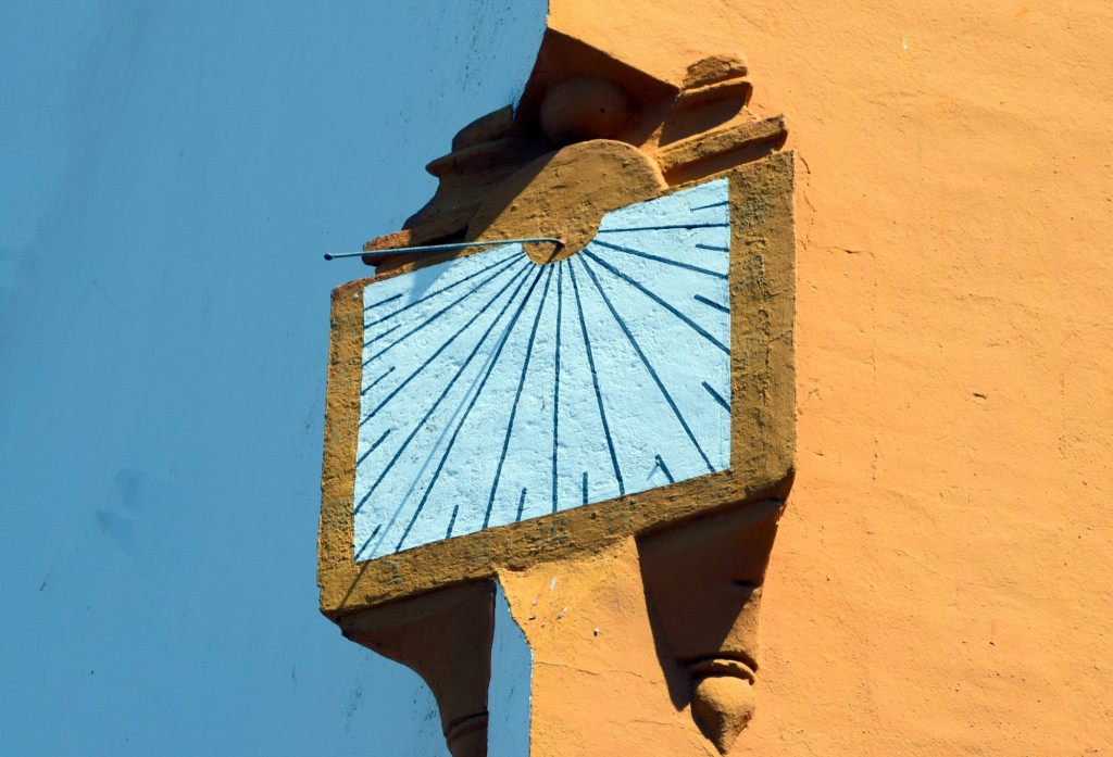 Foto: Reloj de sol - Chucena (Huelva), España
