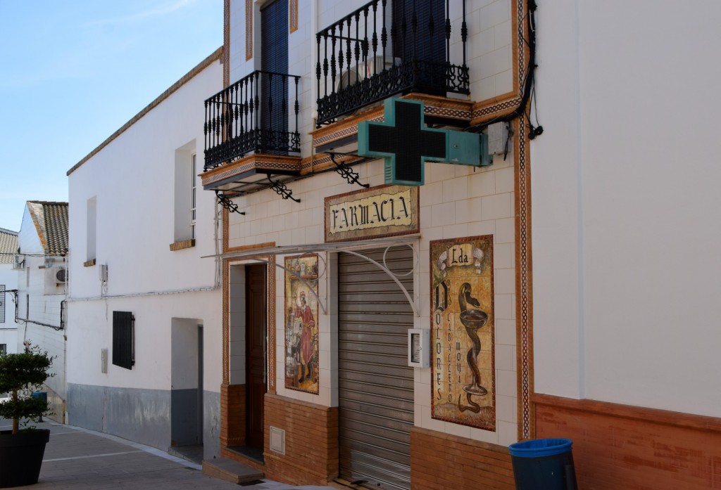 Foto: Farmacia Lda. Dolores Caballero Moya - Escacena del Campo (Huelva), España