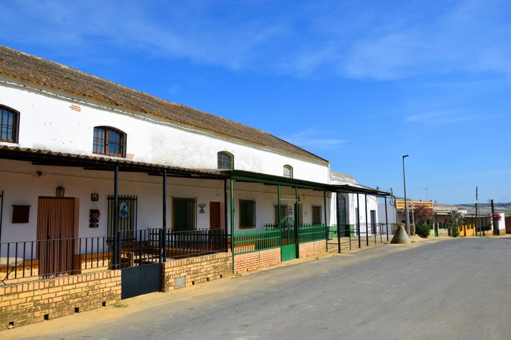Foto: Calle del Tamborilero - Aldea de Tujena (Huelva), España