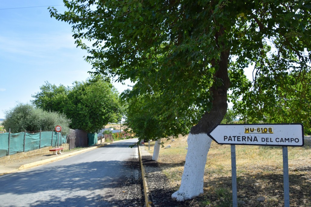 Foto: Dirección Paterna - Aldea de Tujena (Huelva), España