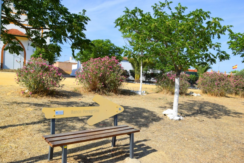 Foto: Banco Peregrino - Aldea de Tujena (Huelva), España