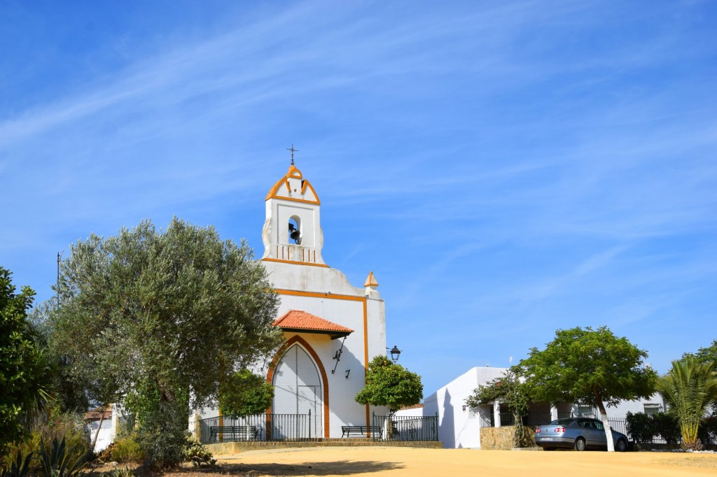 Foto: Ermita San Isidro - Aldea de Tujena (Huelva), España