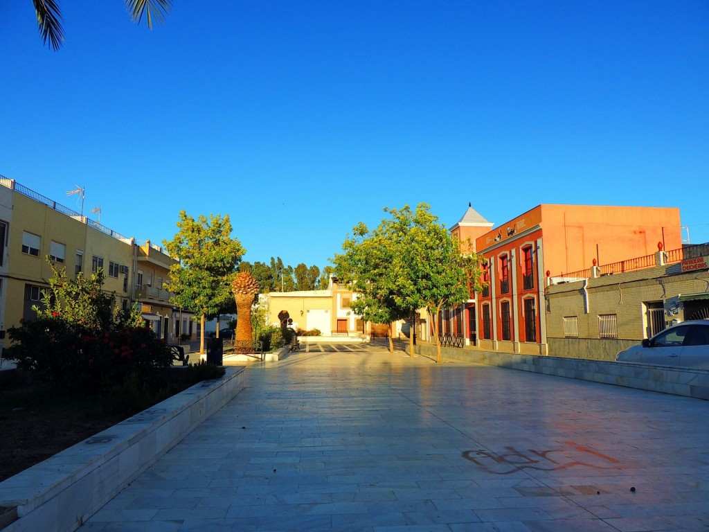 Foto: Plaza del Ayuntamiento - Isla Mayor (Sevilla), España