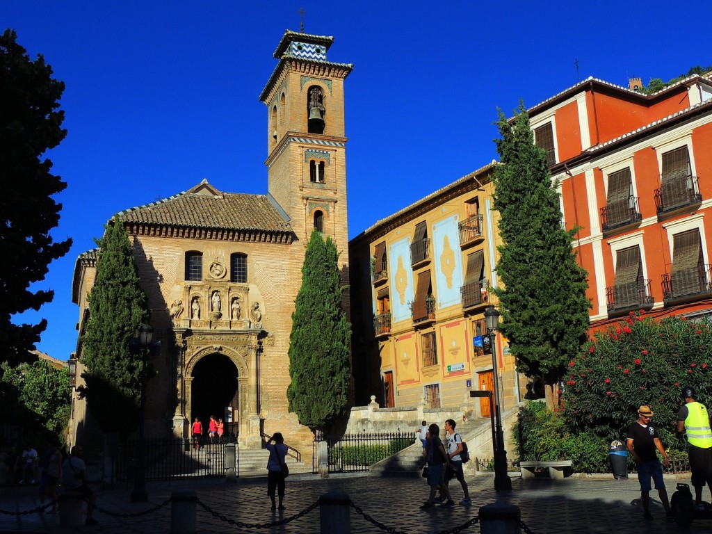 Foto: Plaza Santa Ana - Granada (Andalucía), España