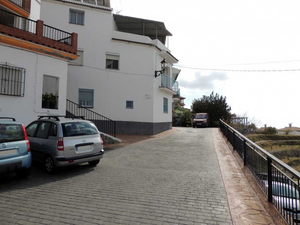 Foto: Calle Alameda - Canillas de Albaida (Málaga), España