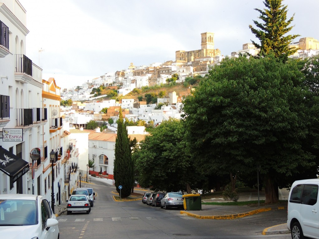 Foto: Calle Alcalde Rafael Enrriquez - Arcos de la Frontera (Cádiz), España
