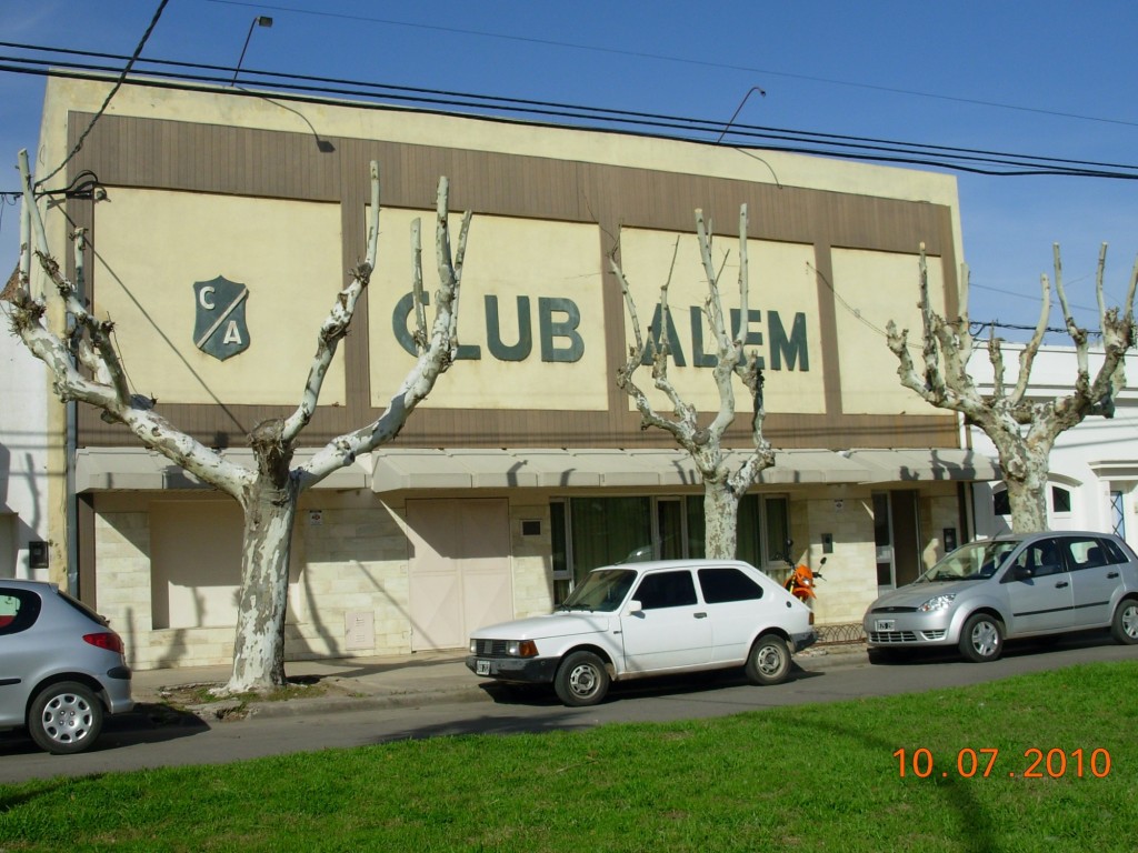 Foto: Bolivar - Club Alem - San Carlos de Bolivar (Buenos Aires), Argentina