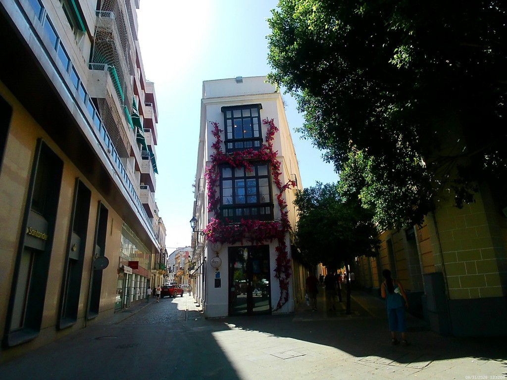Foto: Esquina a Calles San Miguel y Caballeros - Jerez de la Frontera (Cádiz), España