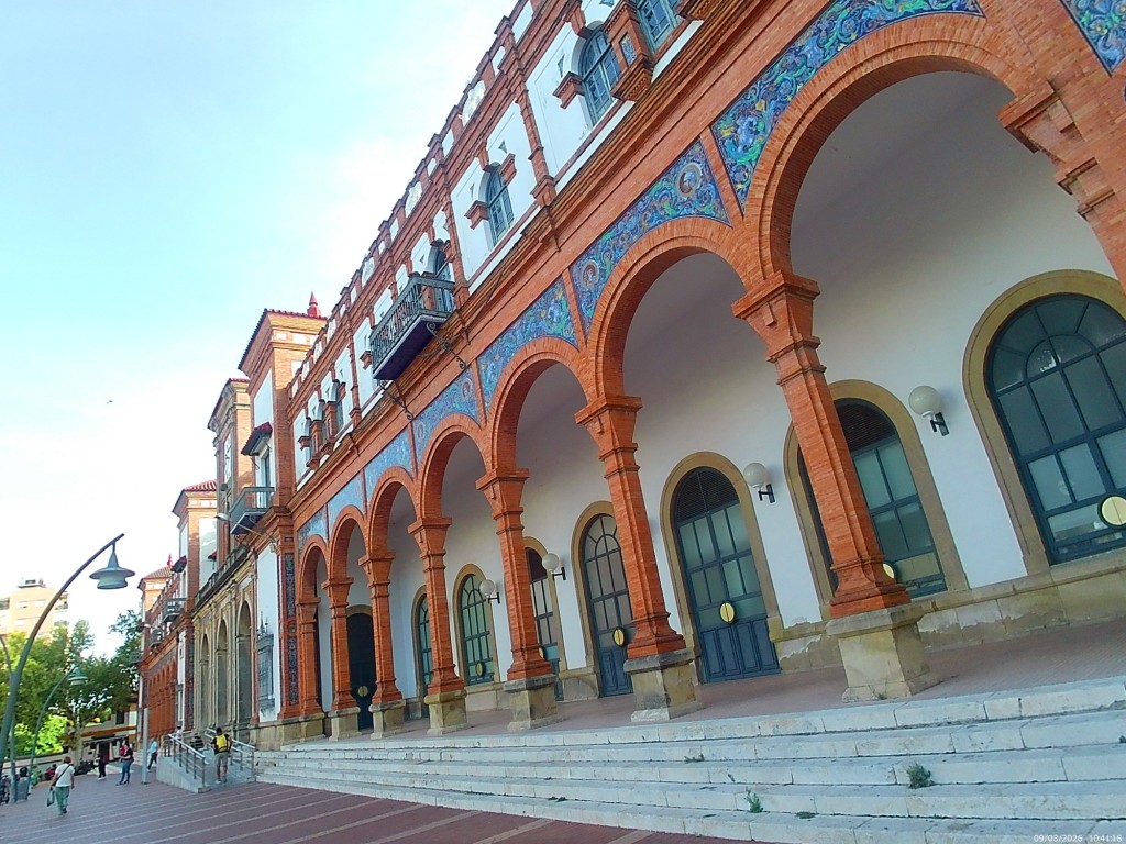 Foto: Edificio Renfe - Jeréz de la Frontera (Cádiz), España