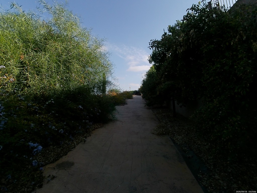 Foto: Pasadizo lateral a Calle Mar Báltico - Jerez de la Frontera (Cádiz), España