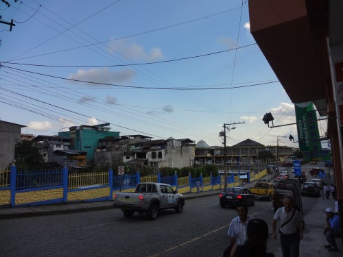 Foto: Vista al Municipio - Puyo (Pastaza), Ecuador