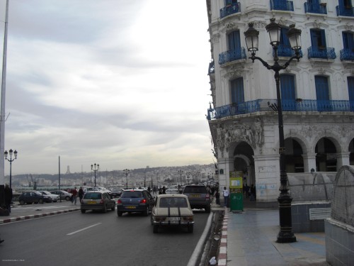 Foto: Avenida a orillas del Mediterráneo - Argel, Argelia